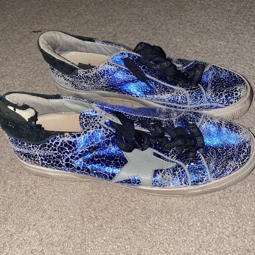 BLUE SHINY GOLDEN GOOSE